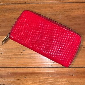 Red Patent 3 Compartment Wallet